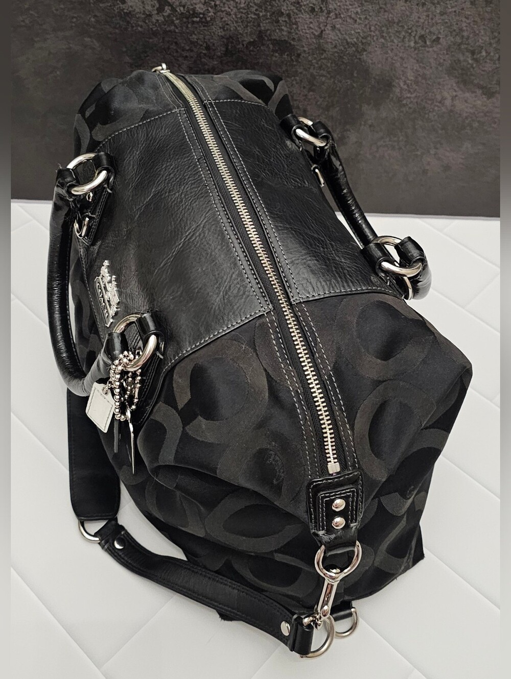 **Coach Madison Sabrina Black Op Art Signature Satchel 12943** - Picture 4 of 14